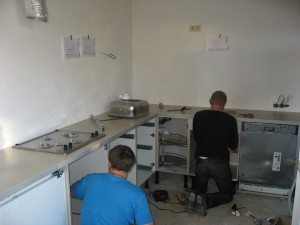 Lukas met zijn collega.